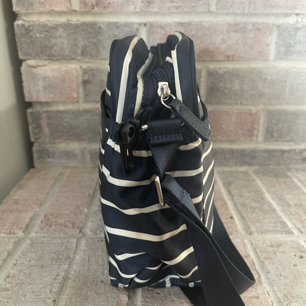Bag - Picture 5 of 12